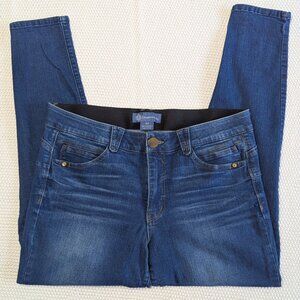 Democracy Women's Ab Solution High Rise Med Wash Skinny Jeans. Size 14.